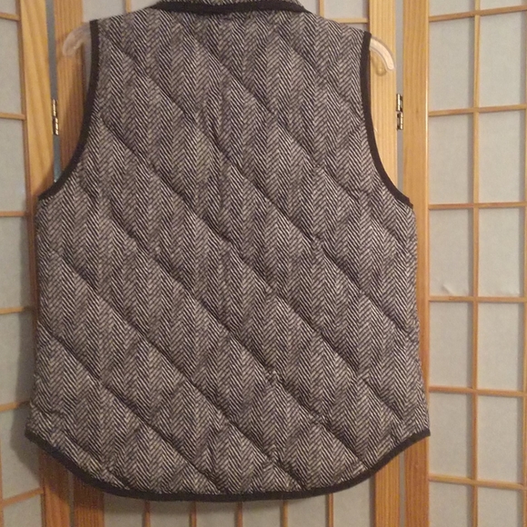 J. Crew Tan & Black Puffer Vest sz Small - Picture 4 of 8